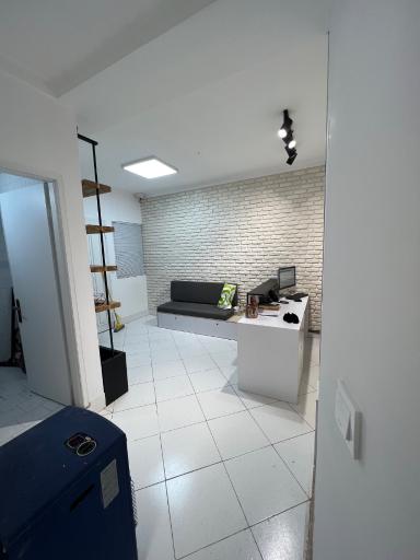 عکس دفتر مرکزی آسیاتک