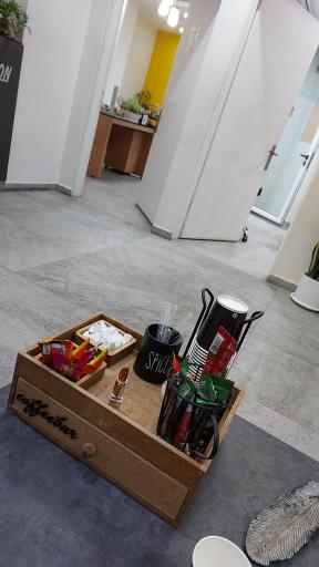 دکتر زهرا میران زاده پوست و مو