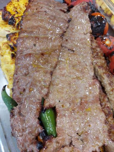 عکس کباب خانه دوزلی