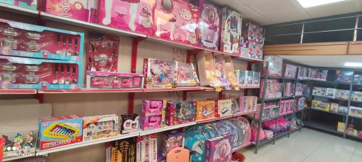 عکس شهر اسباب بازی پینوکیو