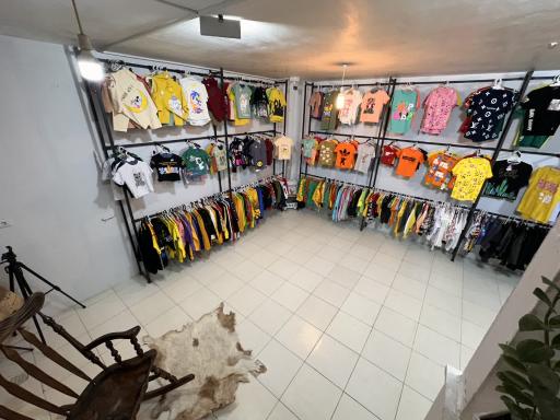 پوشاک اسپرلوس