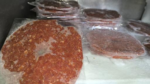 عکس کافه و فست فود مزمزه