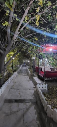 عکس سفره خانه سنتی بهارستان