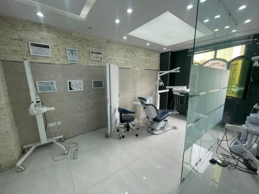 عکس مرکز دندانپزشکی سرو