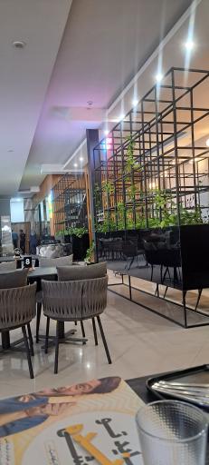 عکس کافه و رستوران و تالار زرسرخ 