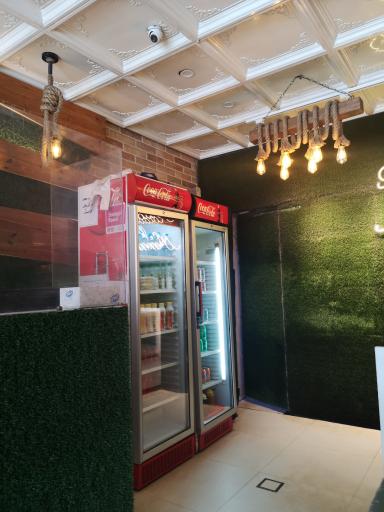 هات داگ نیم متری