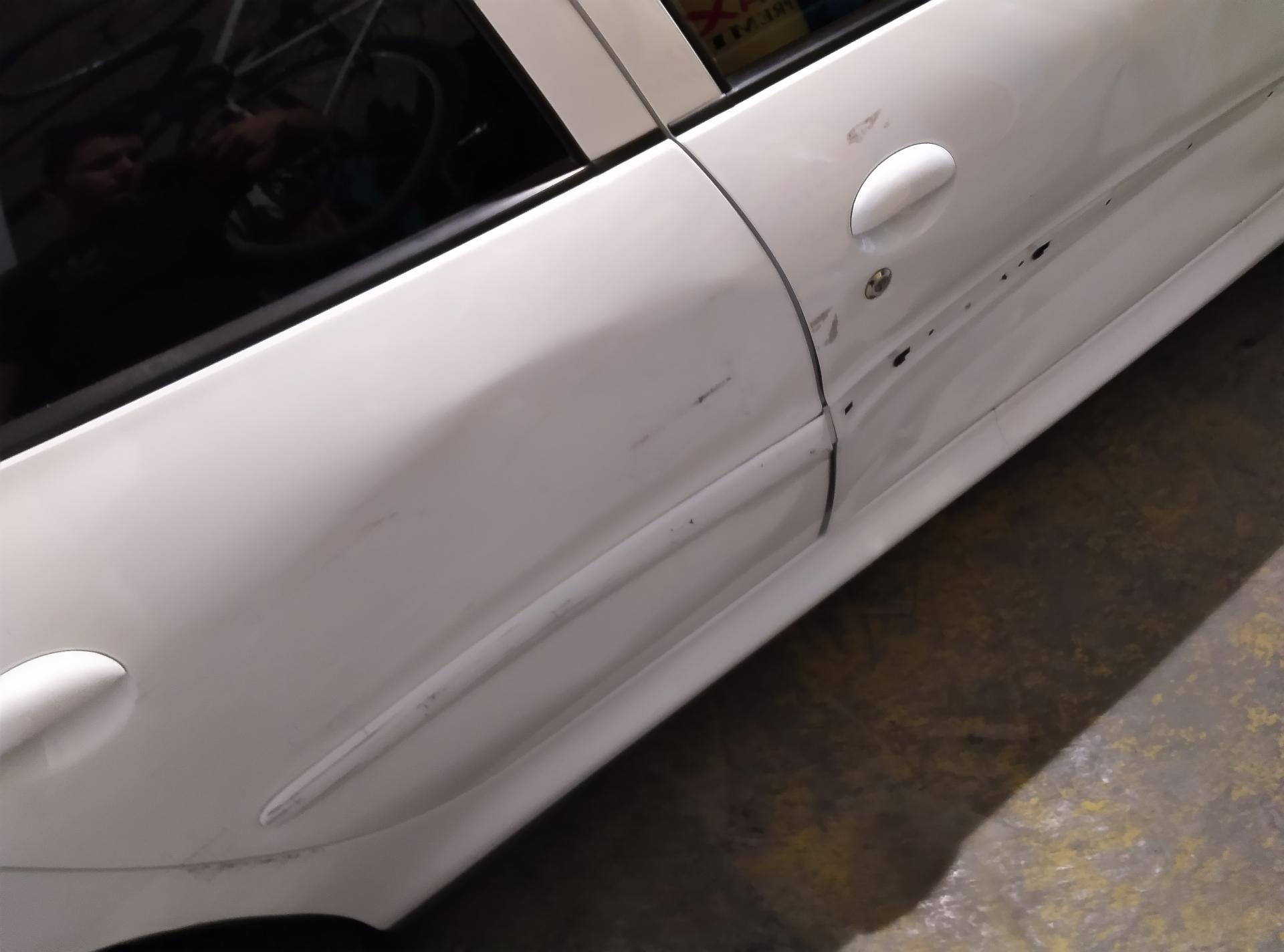 عکس صافکاری pdr و شاسی کشی با دستگاه