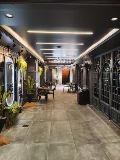 کافه ملک (فرشته)