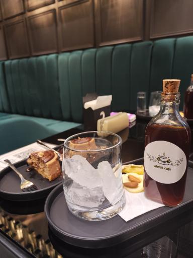 کافه ملک (فرشته)