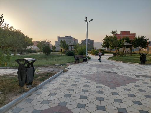 عکس پارک شهرک حکمت