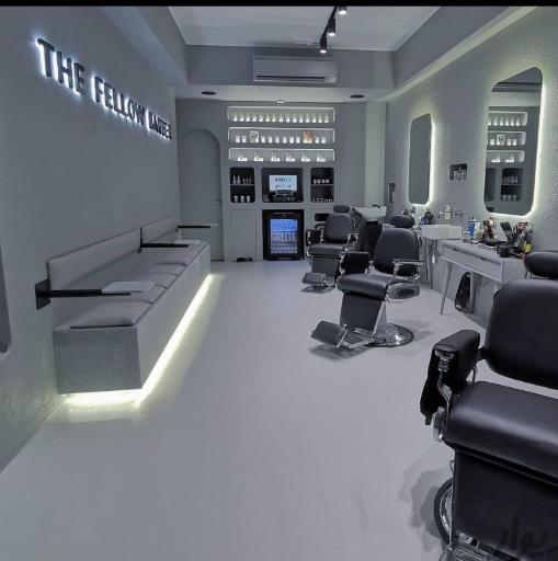 عکس آموزشگاه آرایشگری و پیرایش مردانه اُکسین