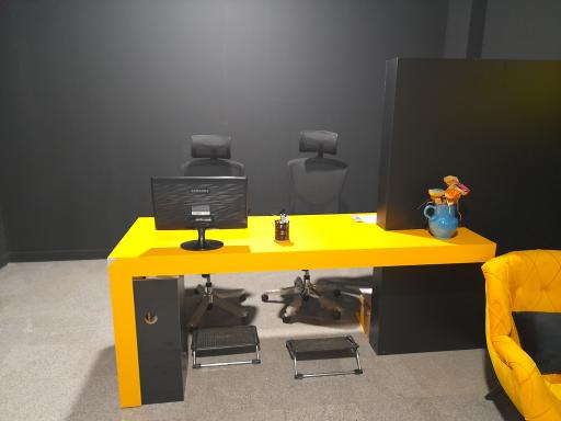 عکس استودیو خورشید