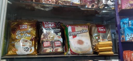 عکس کلبه چای و قهوه سیمرغ