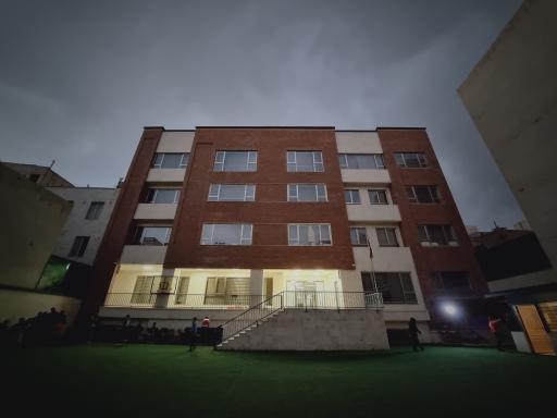 عکس پیش دبستانی و دبستان احمدیه