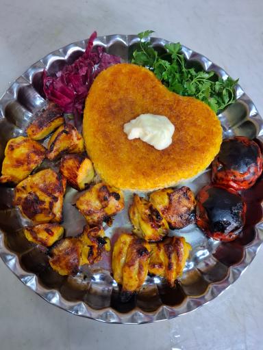  رستوران فرشته بانو 