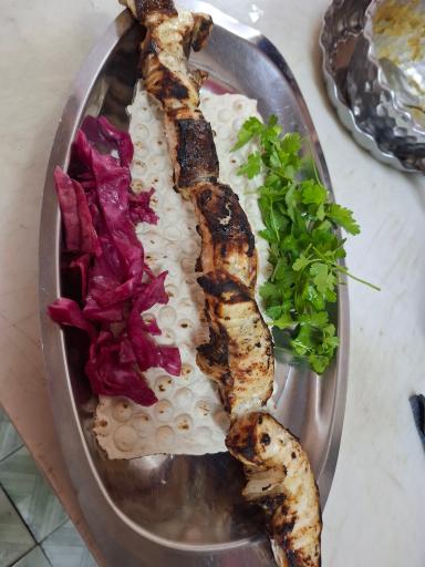  رستوران فرشته بانو 