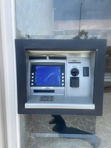 عکس خودپرداز بانک سینا