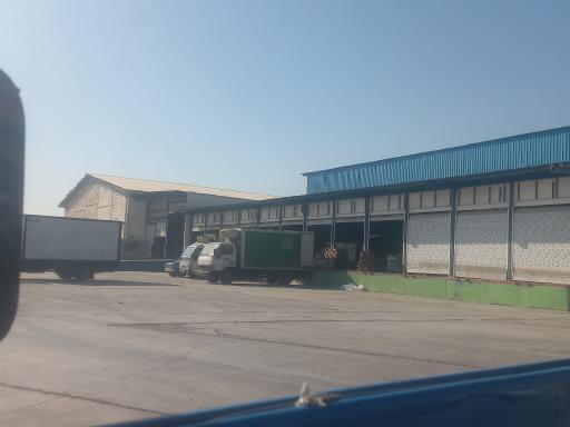 عکس انبار دیلی مارکت