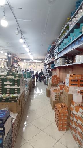 عکس فروشگاه شهر بلور