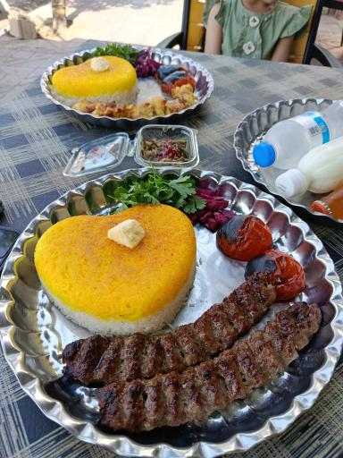 عکس  رستوران فرشته بانو 