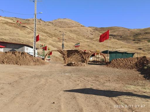 عکس یادمان شهدای بولفت و دوپازا