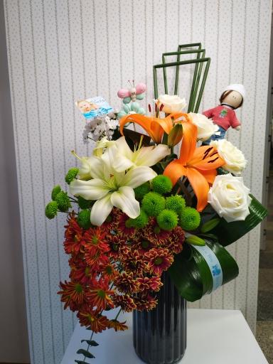 عکس گل فروشی تیانا