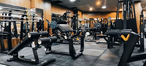 عکس باشگاه بانوان هدف 