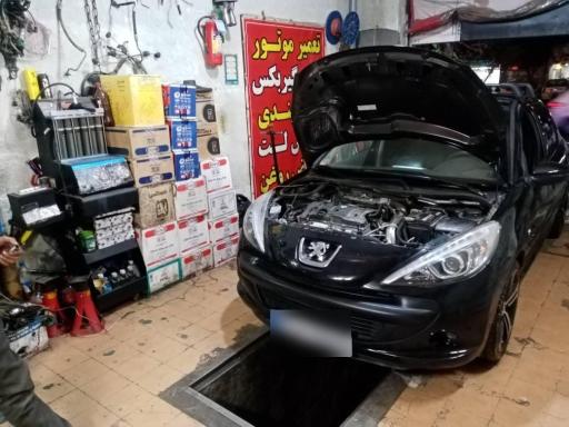 عکس تعمیرگاه تیونینگ ایساتیس