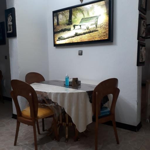 عکس رستوران دیگ و بقچه