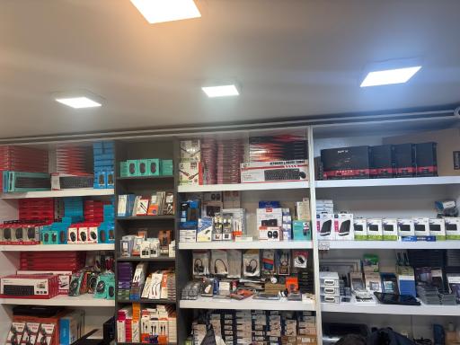 عکس ابریشمی آی‌ تی