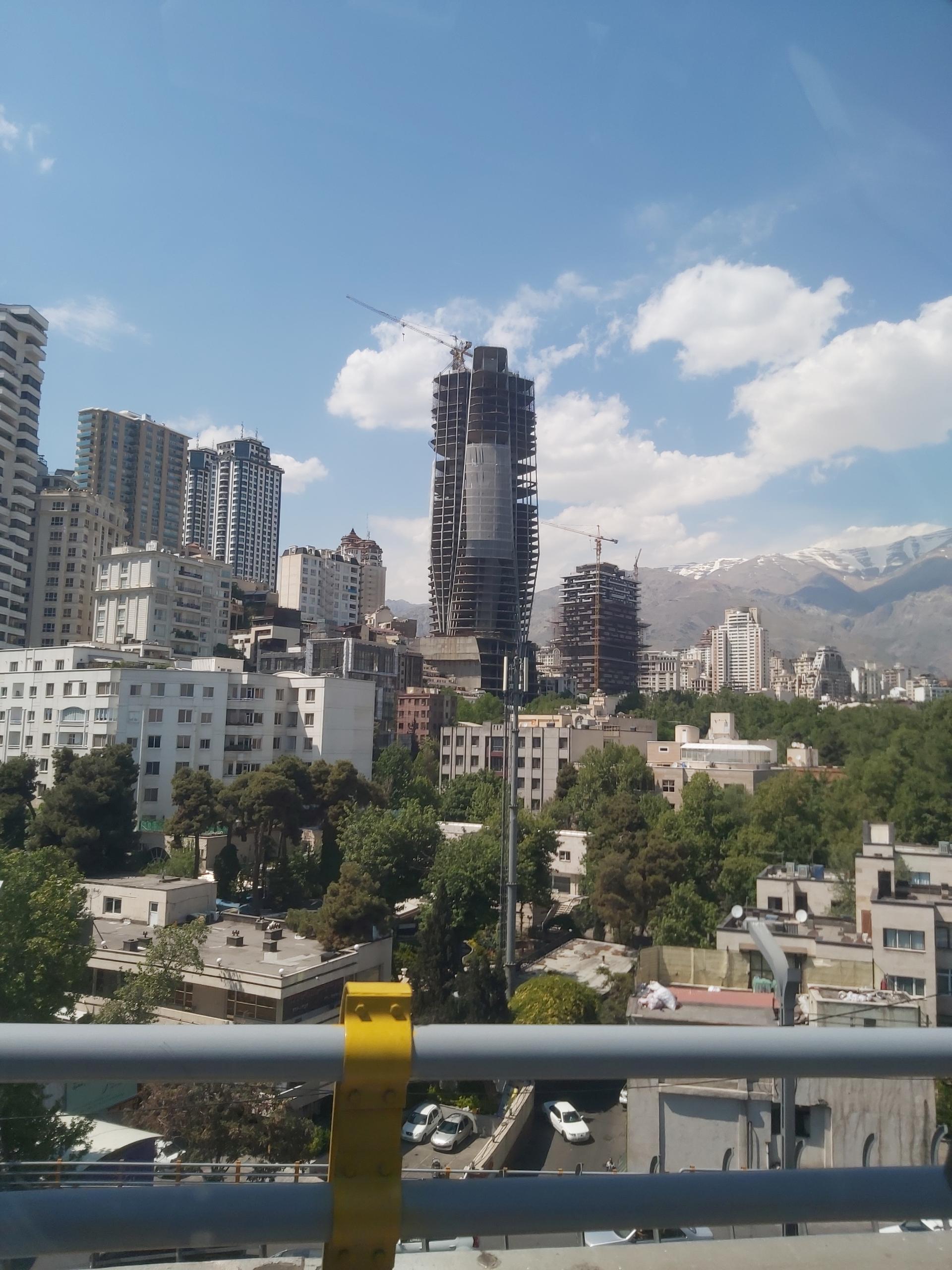 عکس هتل فرشته پاسارگاد (در حال ساخت)