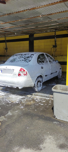 عکس نانو کارواش آوش