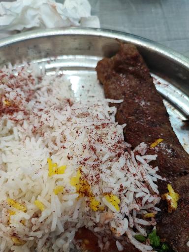 عکس رستوران بره سفید