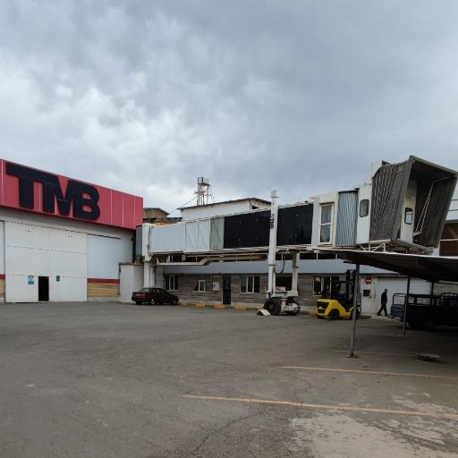 عکس کارخانه تولید ملزومات برق TMB