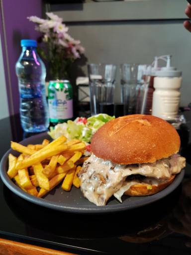 عکس کافه آبیس