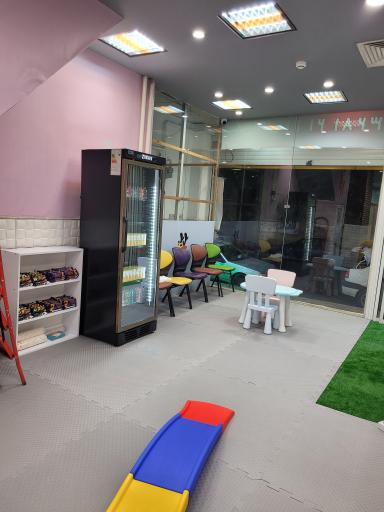 عکس خانه بازی کودک پردیس 