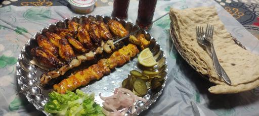 عکس چلوکبابی جوانان