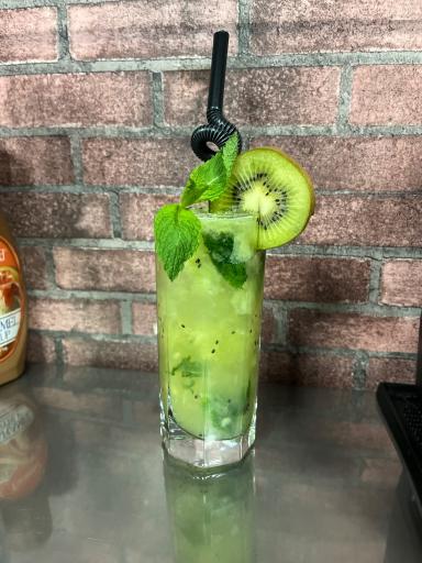 عکس کافه گلورا