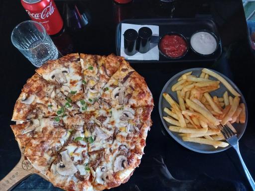 عکس کافه آبیس