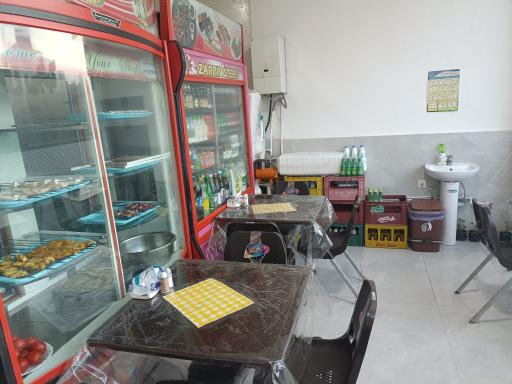 عکس کبابی ریحان نمین 