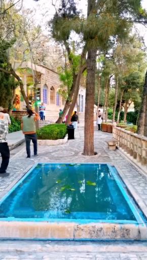 عکس آرامگاه خواجوی کرمانی