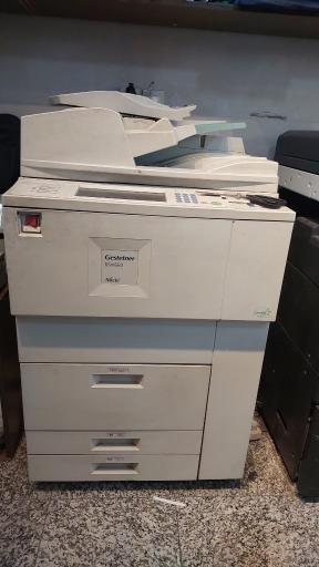 عکس خدمات بنر نشر جوان