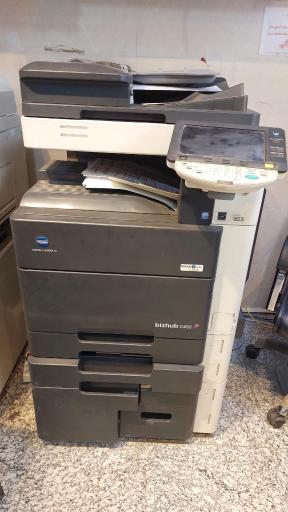 عکس خدمات بنر نشر جوان