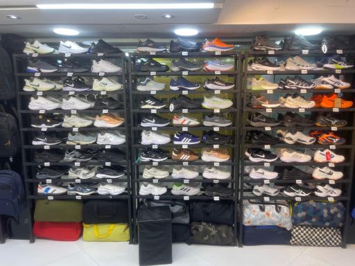 عکس فروشگاه ورزشی مهدی اسپرت