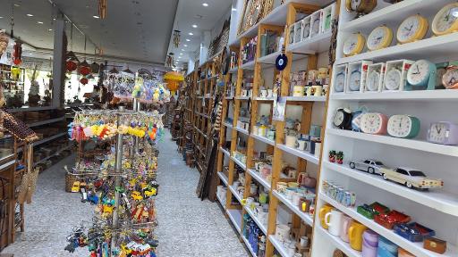 عکس فروشگاه سوغات و صنایع دستی صفری