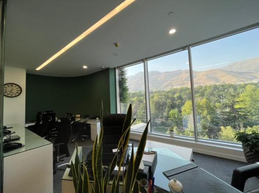 عکس شرکت سورین پدیده اطلس