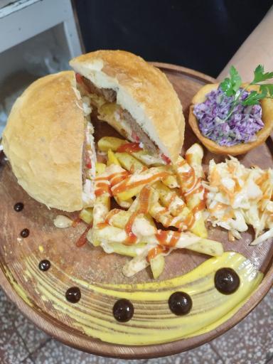 عکس فست فود شامینو 