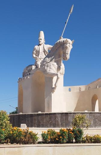 عکس میدان سردار حیدر زرقانی