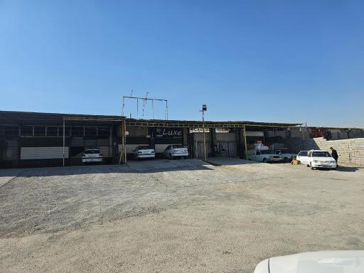 عکس بازار خاکی 