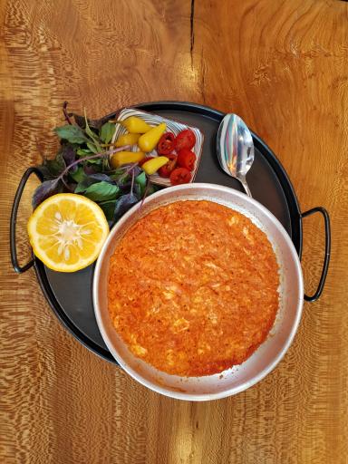 عکس کافه صبحانه نبات